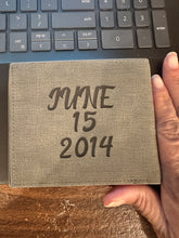 Load image into Gallery viewer, Personalized Photo Wallet, Leather Wallet, Handwriting Wallets Gift for Him , Anniversary Gift For Him, Boyfriend Gift, Valentines Day Gift