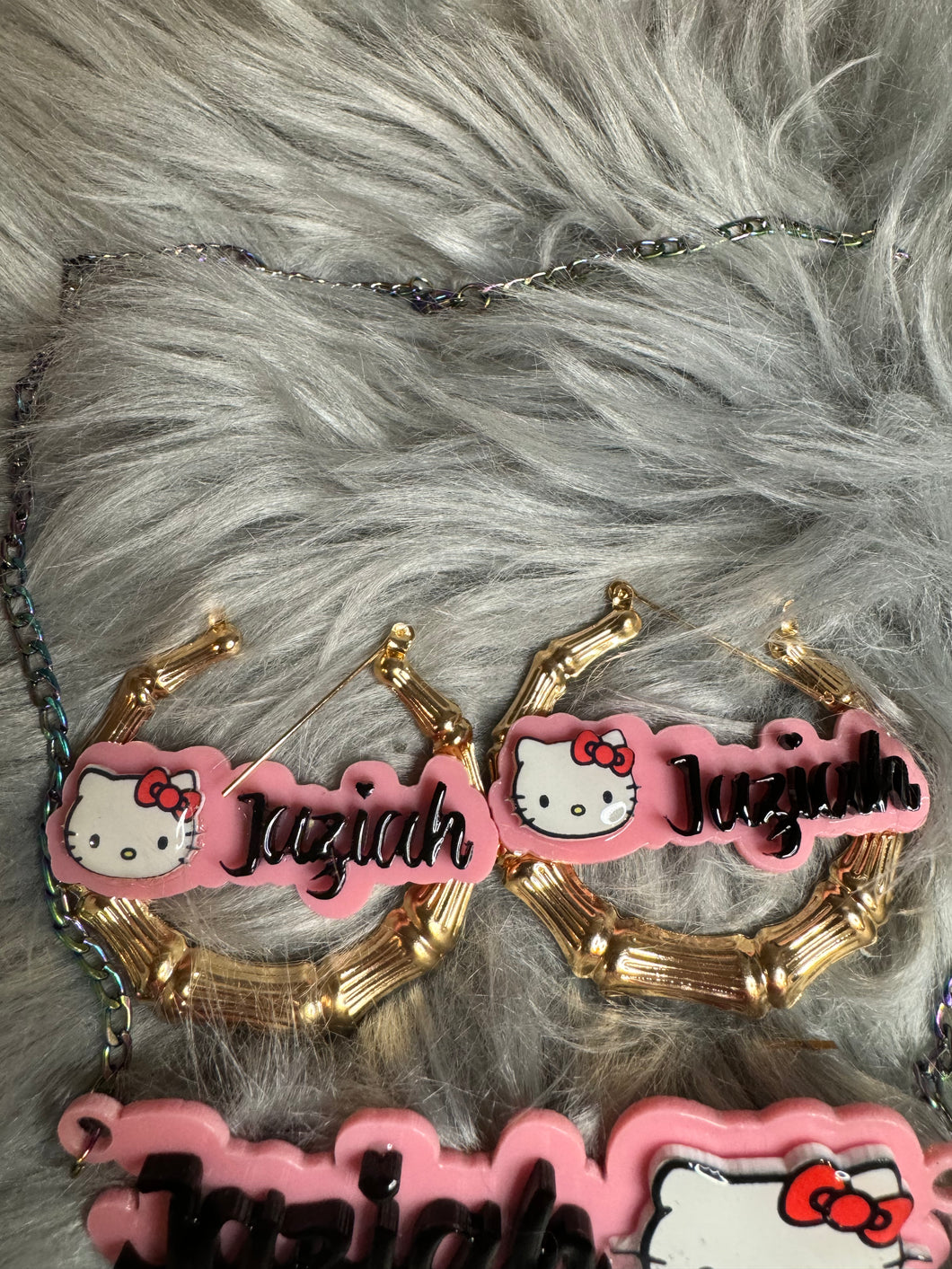 Custom character name, earrings